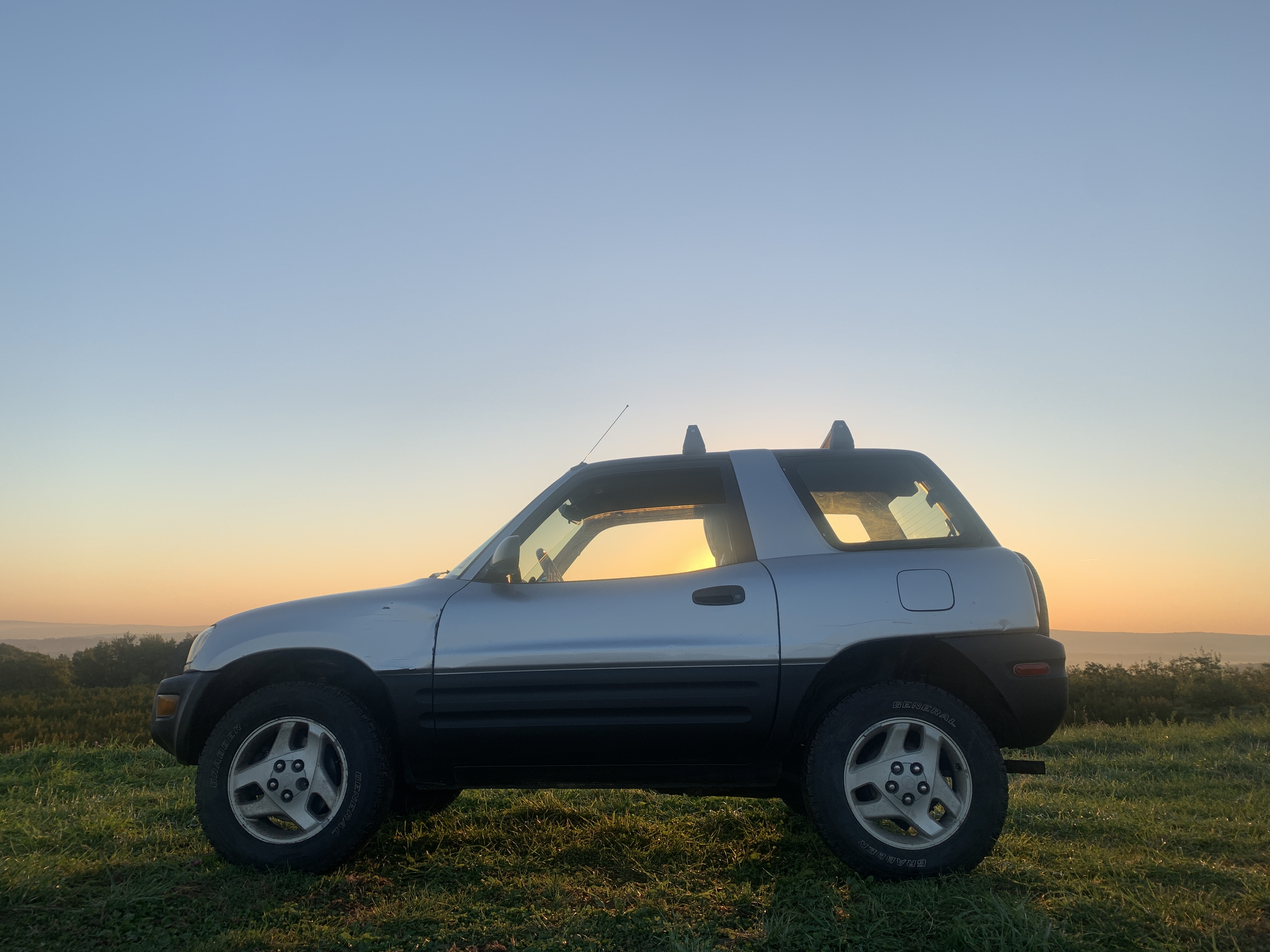 1998 Toyota RAV4 2 Door AWD — photo 74